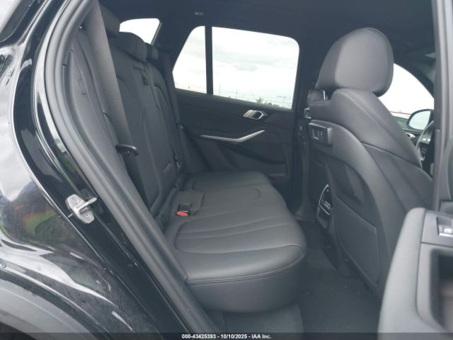 2022 BMW X5 5UXCR4C07N9J99524 Photo 7