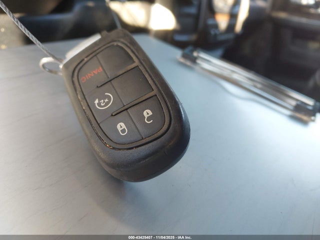 43425407 :رقم المزاد ، 3C6UR5FL1HG667339 vin ، 2017 Ram 2500 Laramie  4x4 6'4 Box مزاد بيع