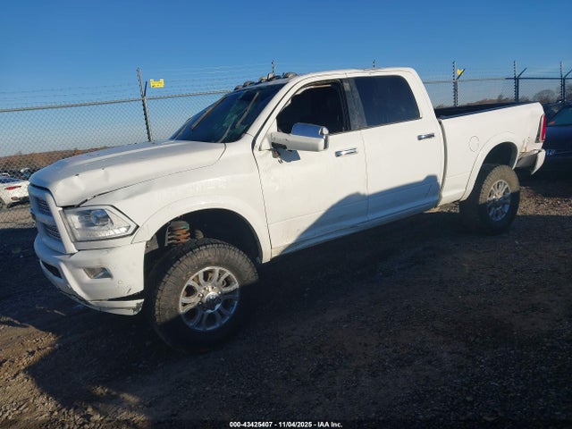 43425407 :رقم المزاد ، 3C6UR5FL1HG667339 vin ، 2017 Ram 2500 Laramie  4x4 6'4 Box مزاد بيع