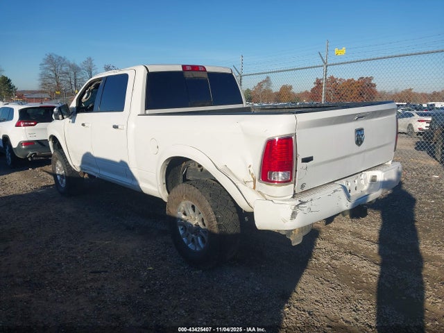 43425407 :رقم المزاد ، 3C6UR5FL1HG667339 vin ، 2017 Ram 2500 Laramie  4x4 6'4 Box مزاد بيع
