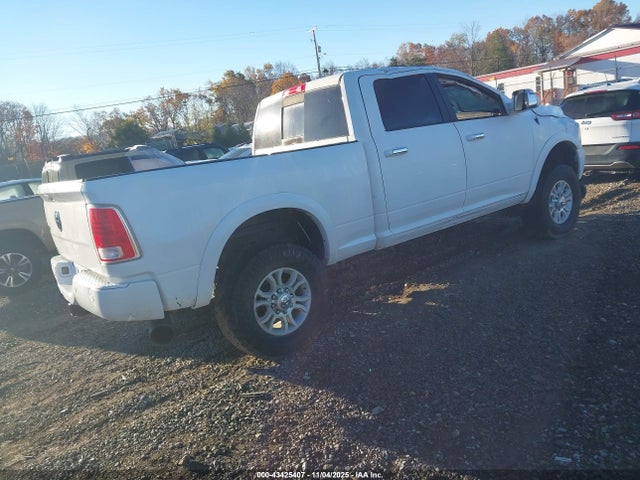 43425407 :رقم المزاد ، 3C6UR5FL1HG667339 vin ، 2017 Ram 2500 Laramie  4x4 6'4 Box مزاد بيع