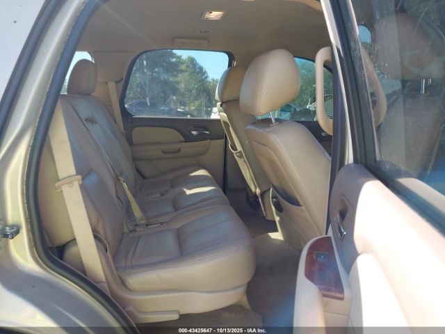 2011 CHEVROLET TAHOE 1GNSCAE0XBR118464 Photo 7