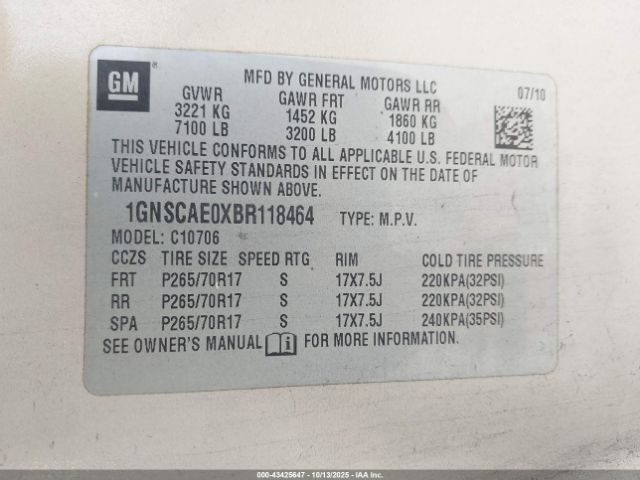 2011 CHEVROLET TAHOE 1GNSCAE0XBR118464 Photo 8