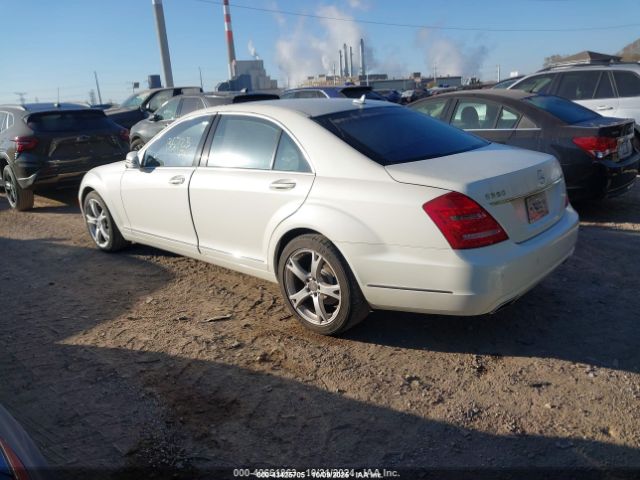 2013 MERCEDES-BENZ S 550 WDDNG7DB9DA495780 Photo 2