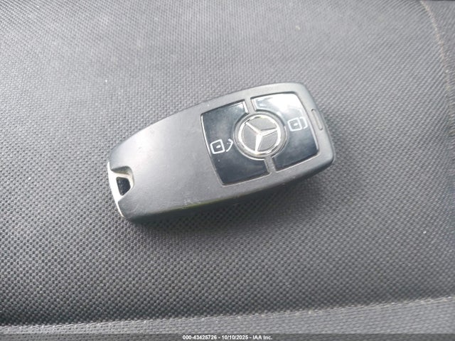 WD4PF0CDXKP031137 Mercedes-Benz Sprinter 2500 Standard Roof V6