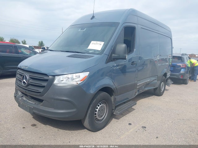 WD4PF0CDXKP031137 Mercedes-Benz Sprinter 2500 Standard Roof V6