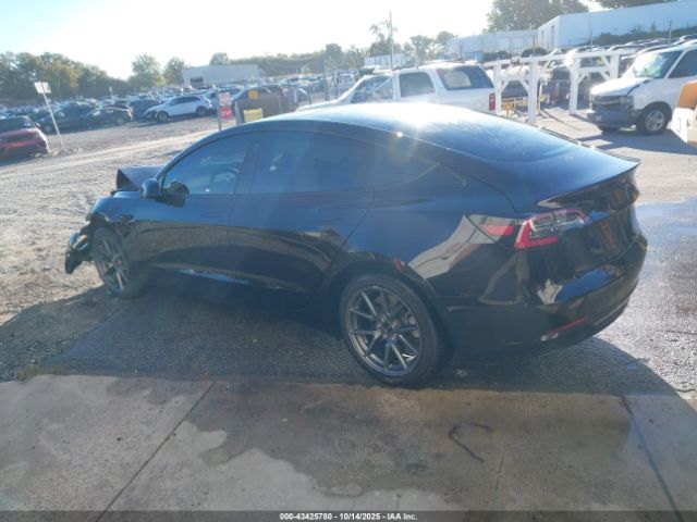 2021 TESLA MODEL 3 5YJ3E1EA2MF907099 Photo 2
