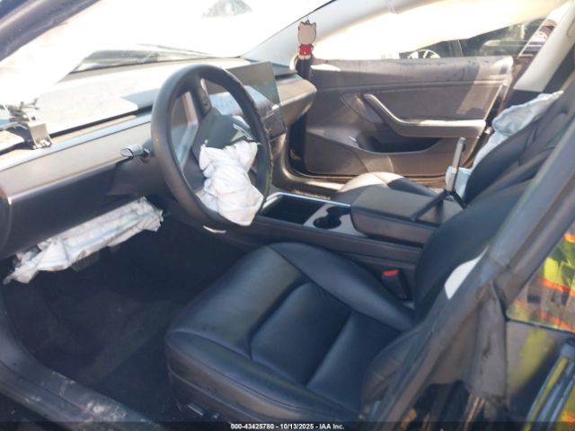 2021 TESLA MODEL 3 5YJ3E1EA2MF907099 Photo 4