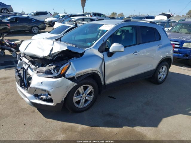 2021 CHEVROLET TRAX KL7CJPSM6MB372548 Photo 1