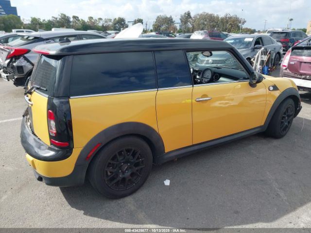 2009 MINI COOPER CLUBMAN WMWML33569TX36466 Photo 3