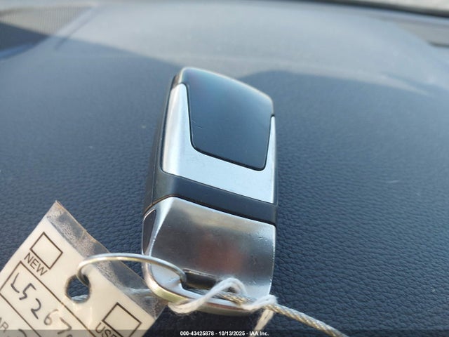 2017 AUDI A4 WAUENAF44HN036745 Photo 10