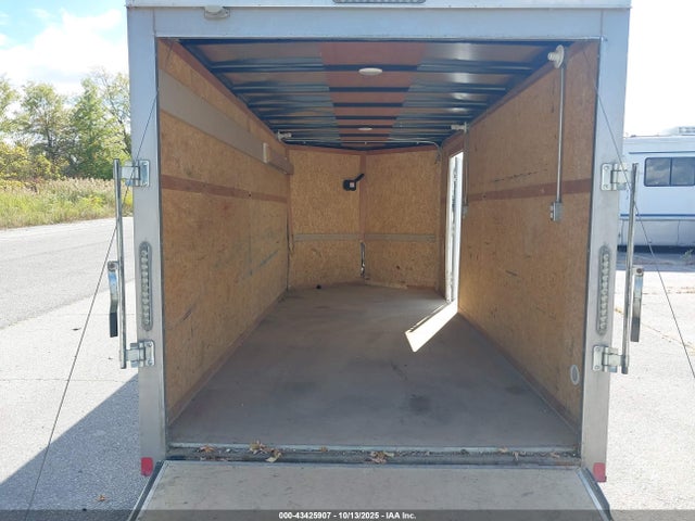 542BC1623HB017491 Bravo Trailers Sc716ta2