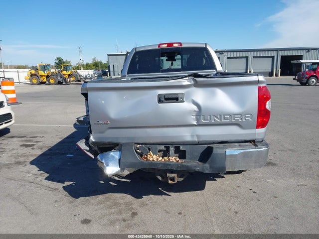5TFUY5F1XHX588306 Toyota Tundra Sr5 Plus 5.7l V8