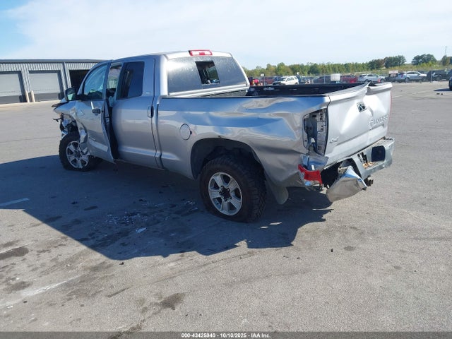 5TFUY5F1XHX588306 Toyota Tundra Sr5 Plus 5.7l V8