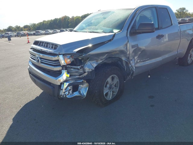 5TFUY5F1XHX588306 Toyota Tundra Sr5 Plus 5.7l V8