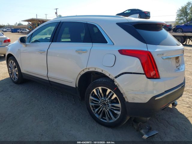 2018 CADILLAC XT5 1GYKNERS0JZ145607 Photo 2