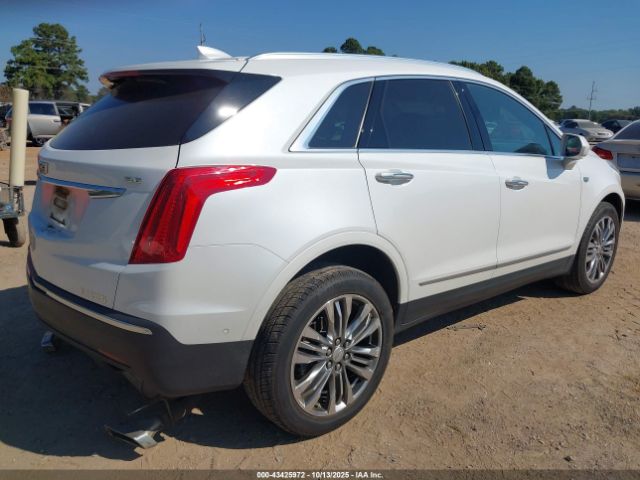 2018 CADILLAC XT5 1GYKNERS0JZ145607 Photo 3