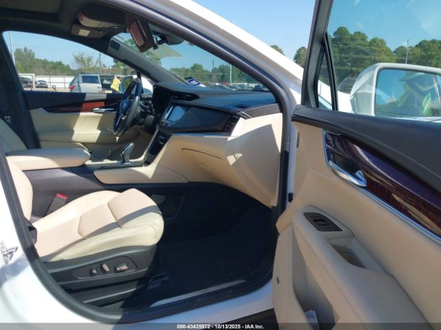 2018 CADILLAC XT5 1GYKNERS0JZ145607 Photo 4