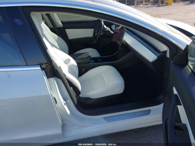 2020 TESLA MODEL 3 5YJ3E1EB2LF720100 Photo 4