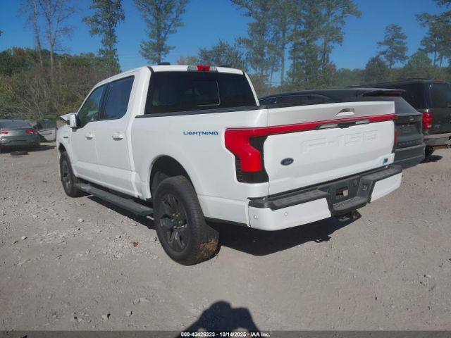 2023 FORD F-150 LIGHTNING 1FTVW1EVXPWG47740 Photo 2