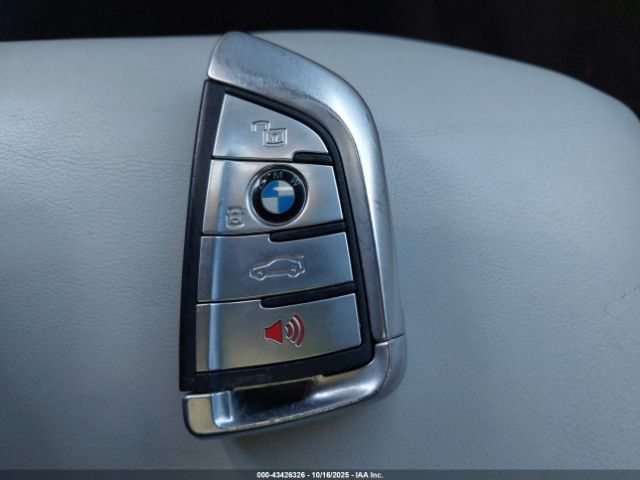 2020 BMW M8 WBSAE0C0XLCD94929 Photo 10