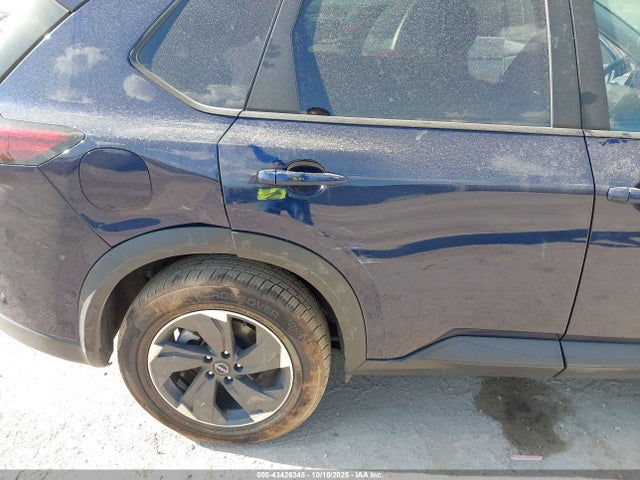 5N1BT3BA8RC670572 Nissan Rogue