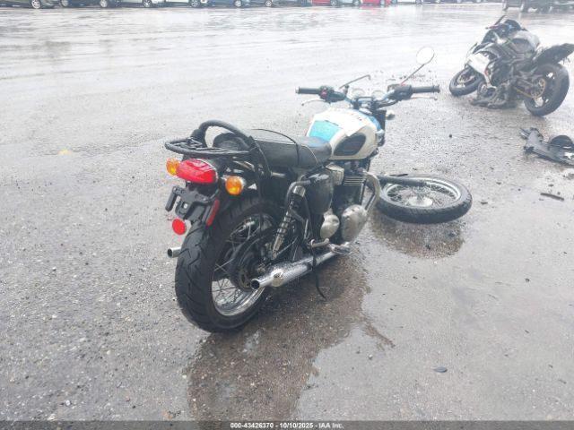 2017 TRIUMPH MOTORCYCLE BONNEVILLE SMTD10GN2HT818874 Photo 3