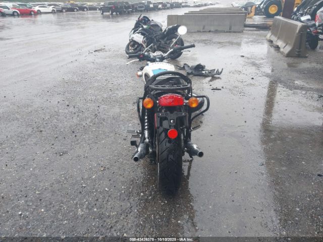 2017 TRIUMPH MOTORCYCLE BONNEVILLE SMTD10GN2HT818874 Photo 5