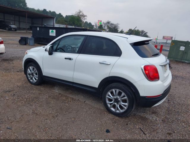 2016 FIAT 500X ZFBCFXBT6GP406414 Photo 2