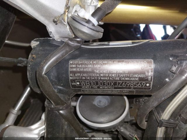 2018 BMW R NINE T WB10J030XJZ698569 Photo 9