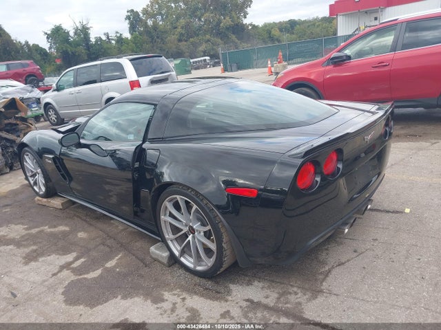 2013 CHEVROLET CORVETTE 1G1YL2DE9D5105911 Photo 2