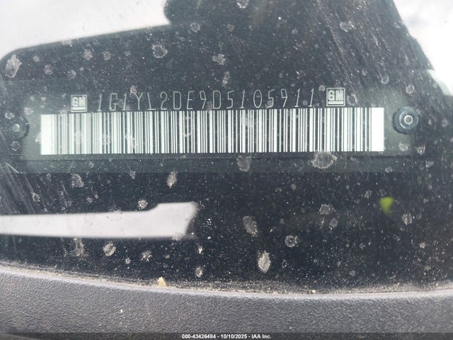 2013 CHEVROLET CORVETTE 1G1YL2DE9D5105911 Photo 8