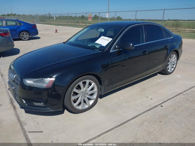 2013 AUDI A4 WAUEFAFL1DA195096 Photo 1