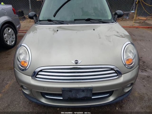 2011 MINI COOPER WMWSU3C50BT181685 Photo 5