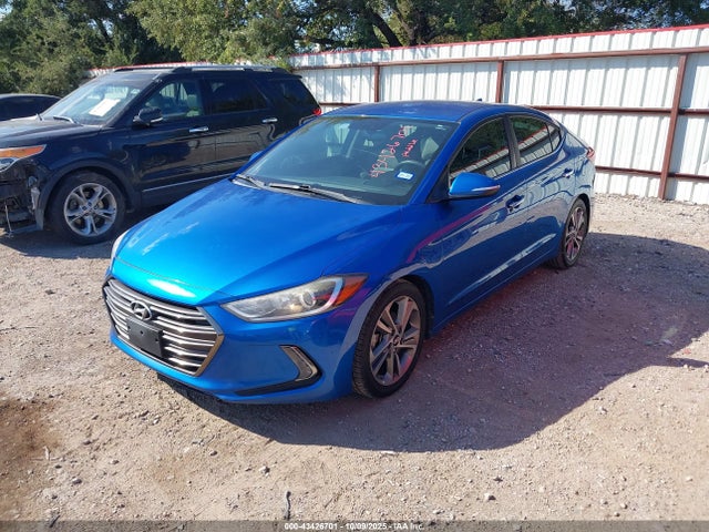 5NPD84LF4HH029372 Hyundai 2017