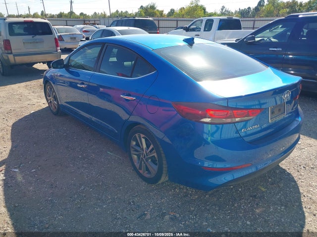 5NPD84LF4HH029372 Hyundai 2017