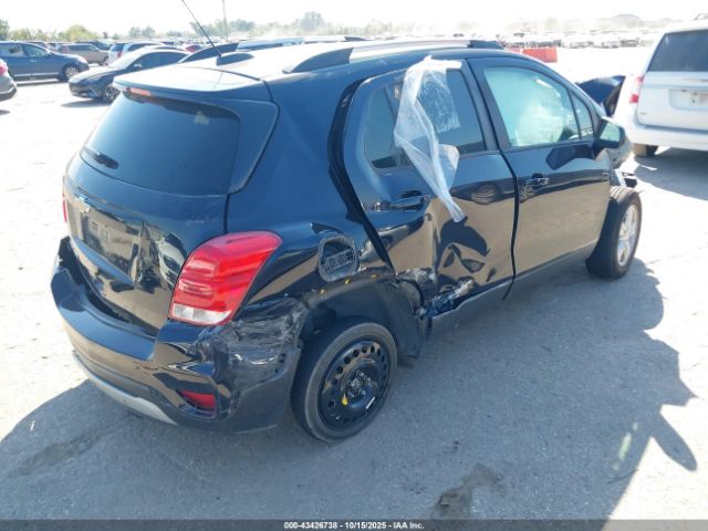 2022 CHEVROLET TRAX KL7CJPSM3NB511956 Photo 3