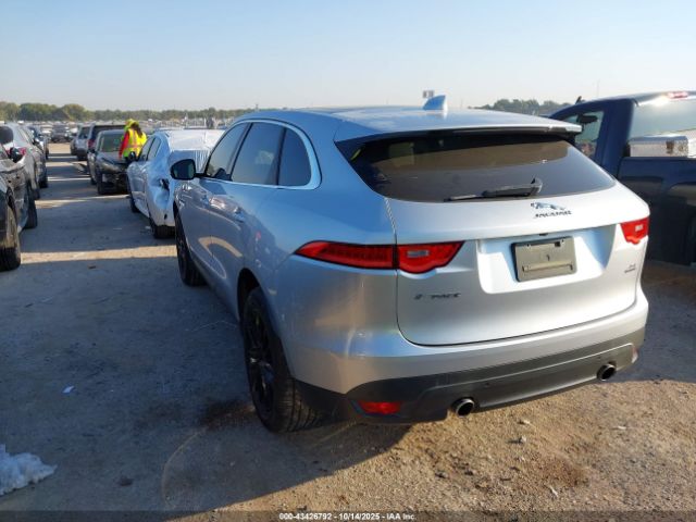 2017 JAGUAR F-PACE SADCK2BV2HA894430 Photo 2