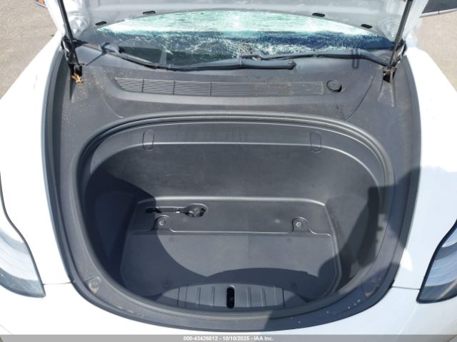 2019 TESLA MODEL 3 5YJ3E1EB6KF393683 Photo 9