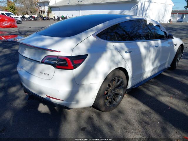 2019 TESLA MODEL 3 5YJ3E1EB6KF393683 Photo 3