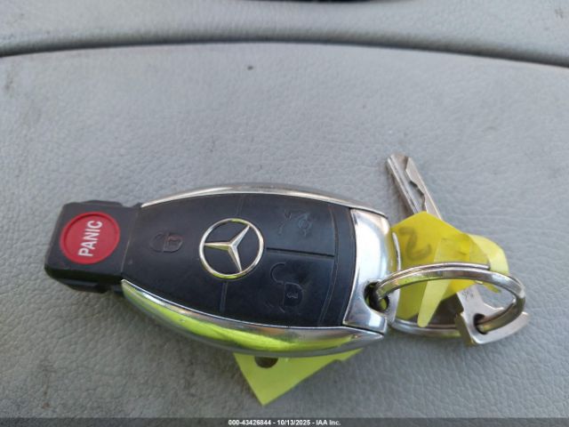 2010 MERCEDES-BENZ S 550 WDDNG7BB7AA325979 Photo 10