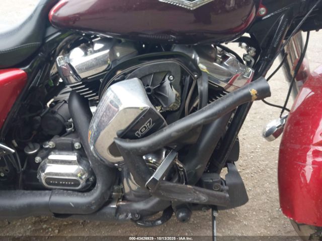 2019 HARLEY-DAVIDSON FLHR 1HD1FBC16KB656731 Photo 7