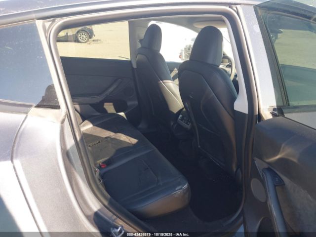 2023 TESLA MODEL Y 7SAYGDEE8PA048206 Photo 7