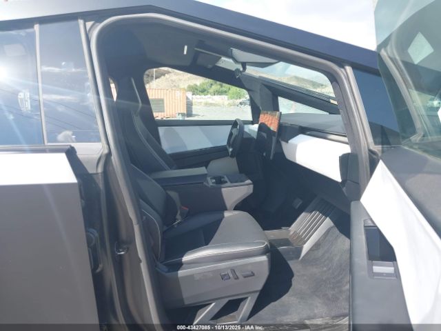 2024 TESLA CYBERTRUCK 7G2CEHED8RA000507 Photo 4