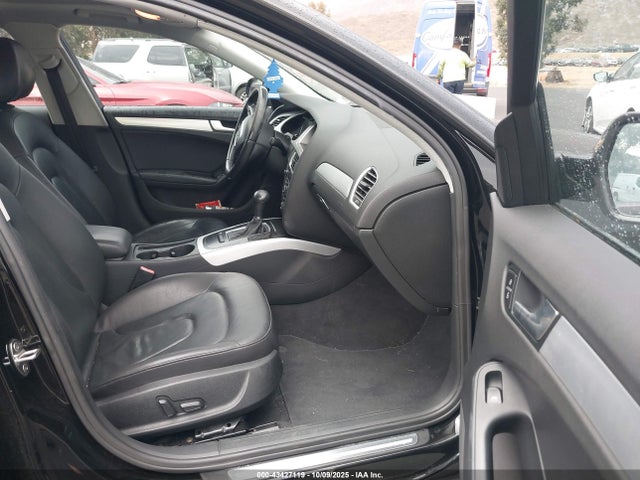 2011 AUDI A4 WAUAFAFL9BN046889 Photo 4