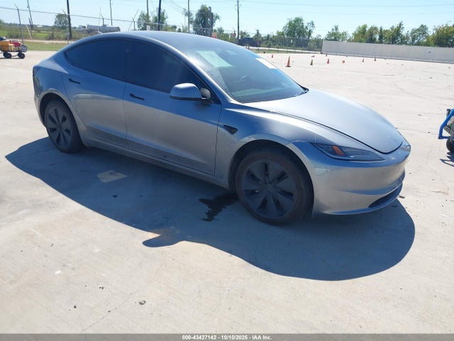 2024 TESLA MODEL 3 5YJ3E1EA5RF857449 Photo 0