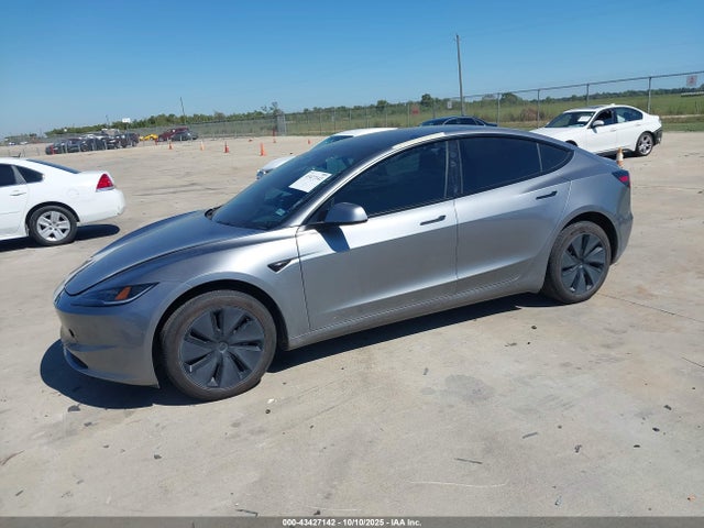 2024 TESLA MODEL 3 5YJ3E1EA5RF857449 Photo 1