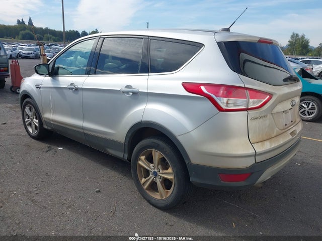 1FMCU9GX4EUD51594 Ford ESCAPE SE