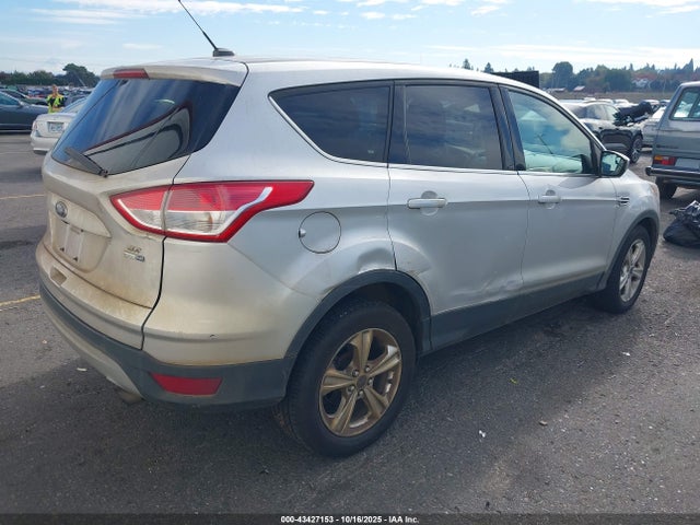 1FMCU9GX4EUD51594 Ford ESCAPE SE
