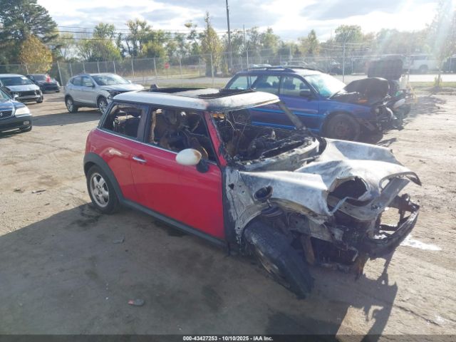 2007 MINI COOPER WMWMF33507TT50131